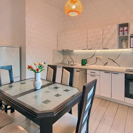 Villa Vita ヴィラ *