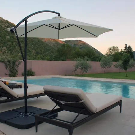 Villa Vita モスタル