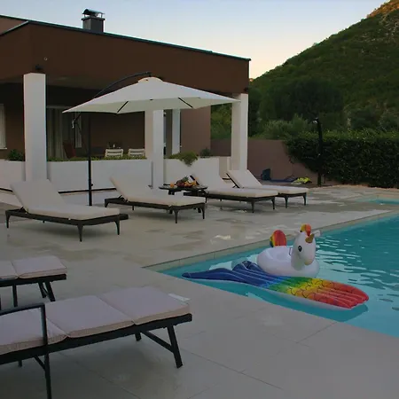 Villa Vita モスタル