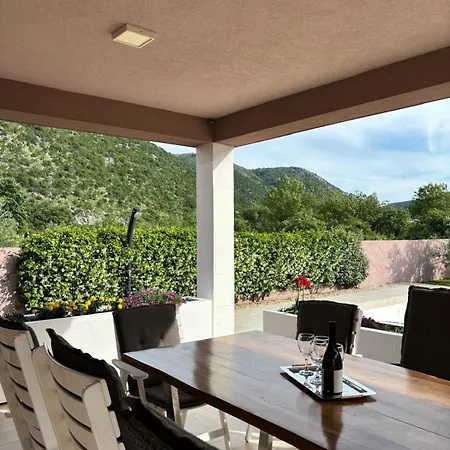Villa Vita فيلة