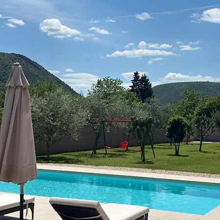 فيلة Villa Vita موستار